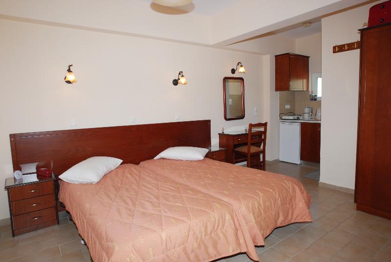 Eriphilly Studios & Apartments Mithimna Extérieur photo