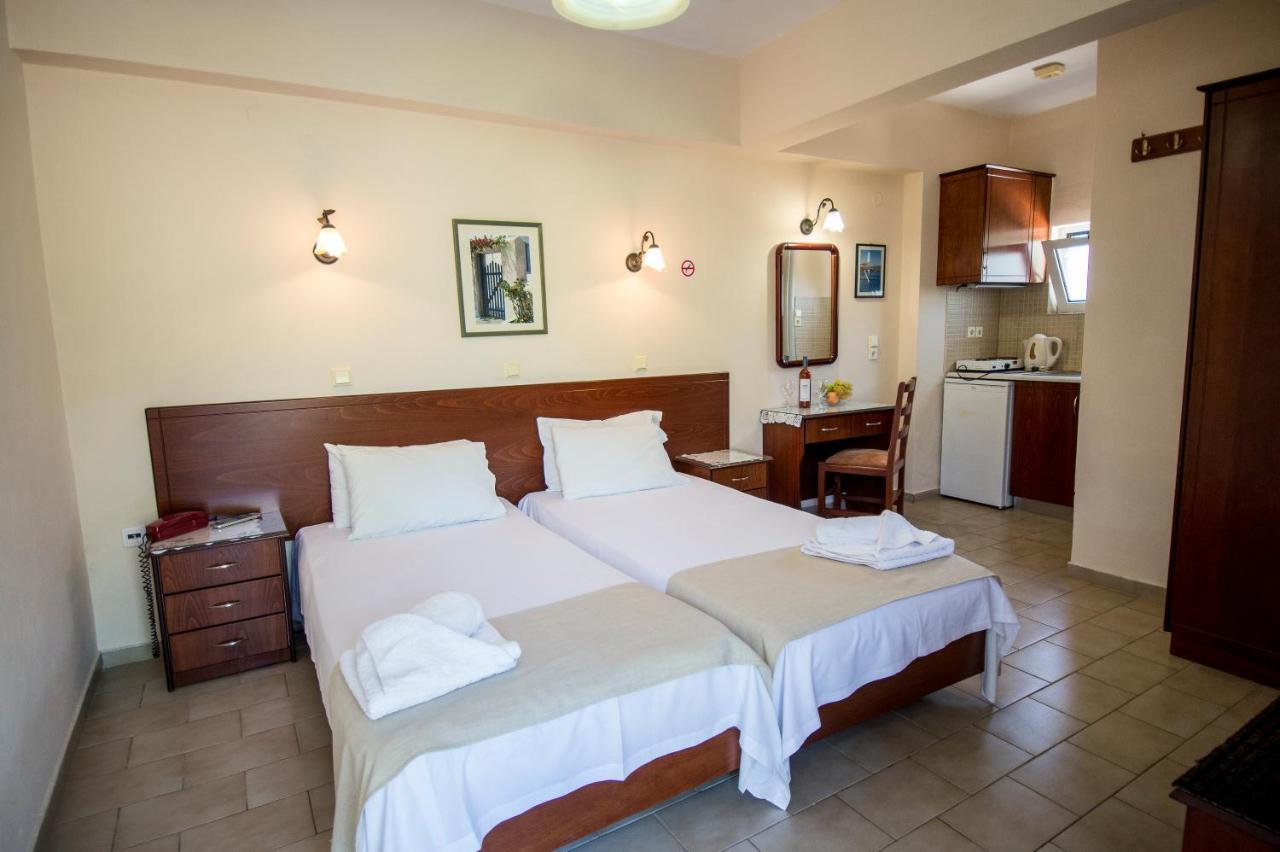 Eriphilly Studios & Apartments Mithimna Extérieur photo